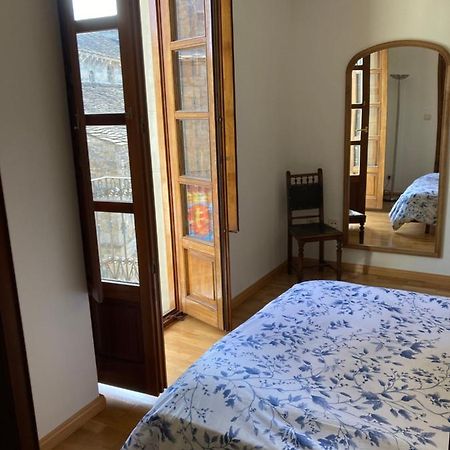 El Balcon De La Catedral Apartment Jaca Exterior photo