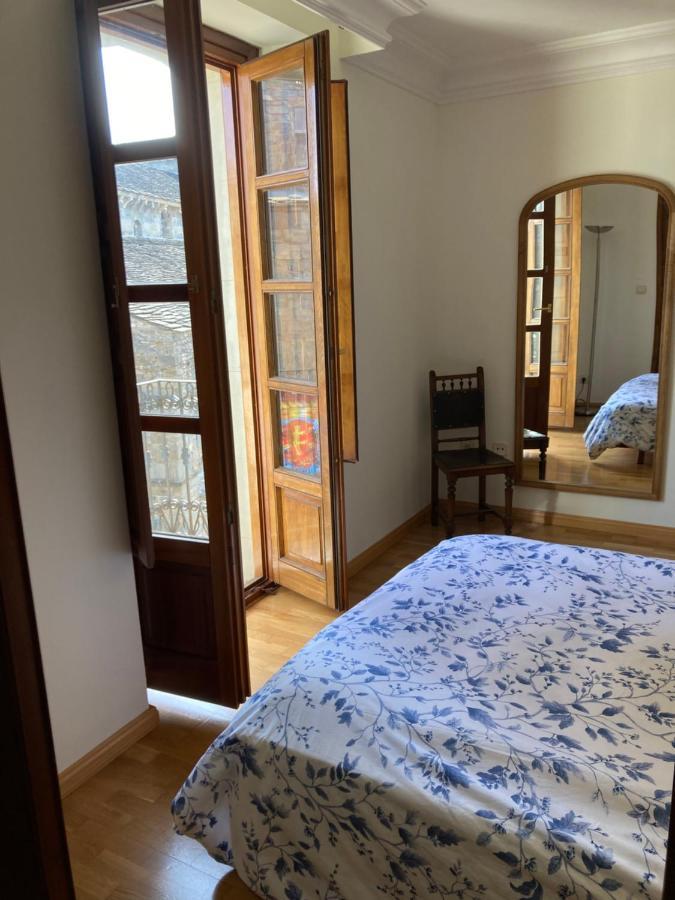 El Balcon De La Catedral Apartment Jaca Exterior photo